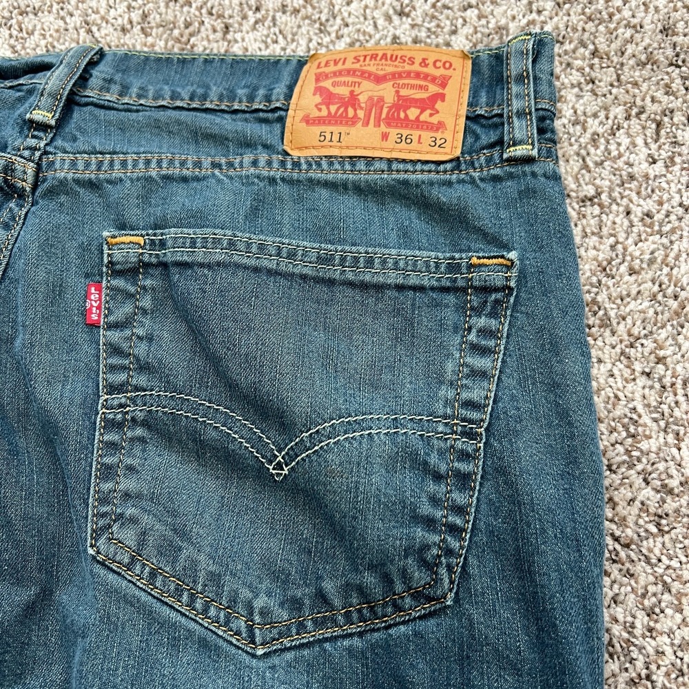 Levi's 511 Jeans Men's Size 36x32 Blue Denim Slim Straight Lightweight Tech